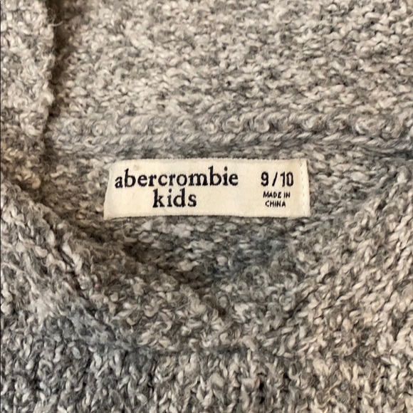 ❌SOLD❌Abercrombie kids Sweater - Picture 4 of 4